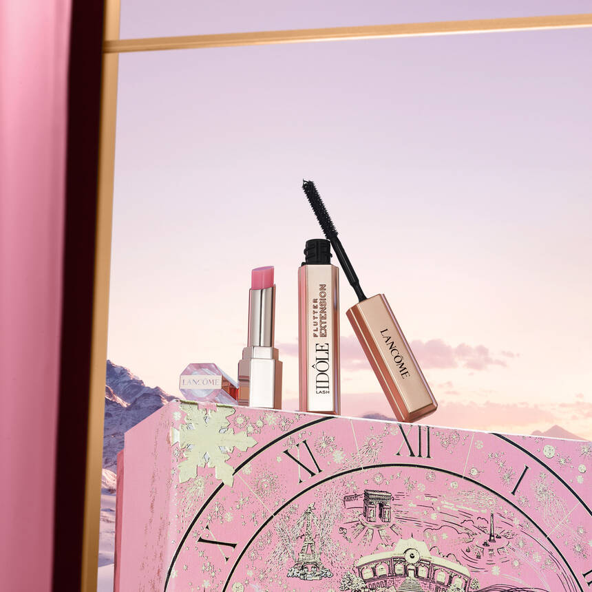 Lash Idôle Flutter Holiday 2025 Makeup Gift Set by Lancome